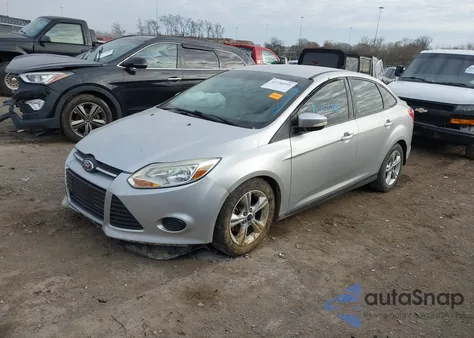 2014 Ford Focus Se z USA, uszkodzony, nr VIN 1FADP3F22EL457900